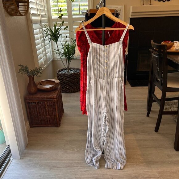 Old Navy Jumpsuit Womens SZ Small Blue & White Linen Blend Pockets Buttons Beach - Picture 15 of 15